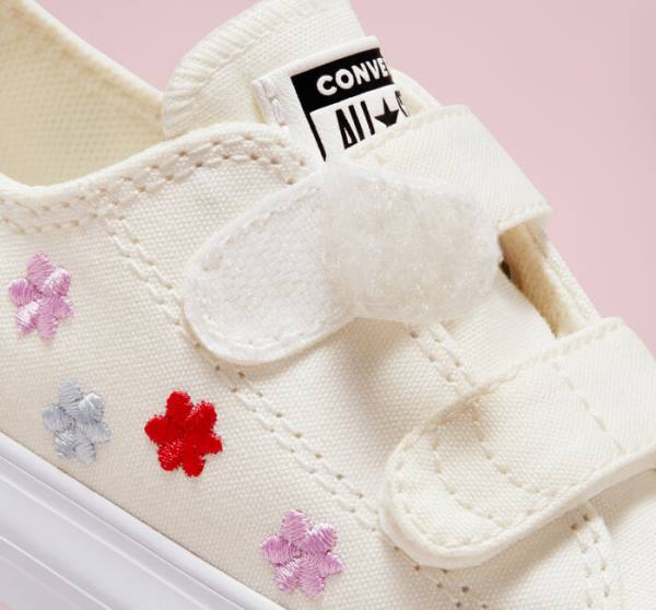 Converse Chuck Taylor All Star Easy-On Floral Embroidery Nízke Tenisky Biele Biele | CV-960ZSK